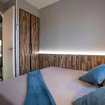 L'esquinade - J4236 By Interhome *