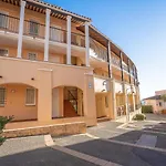 L'esquinade - J4236 By Interhome