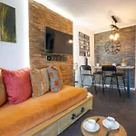 Apartment L'esquinade - J4236 By Interhome