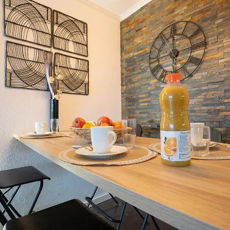 شقة L'esquinade - J4236 By Interhome Saint-Raphaël