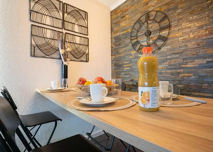 Apartamento L'esquinade - J4236 By Interhome Saint-Raphaël