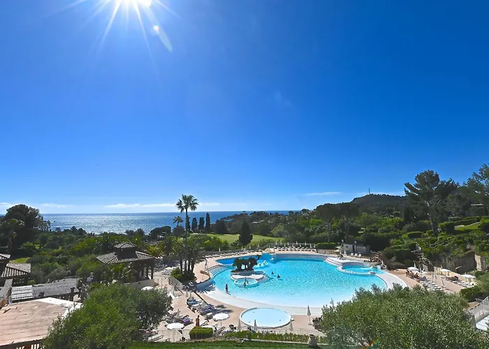 Lägenhet L'esquinade - J4236 By Interhome *